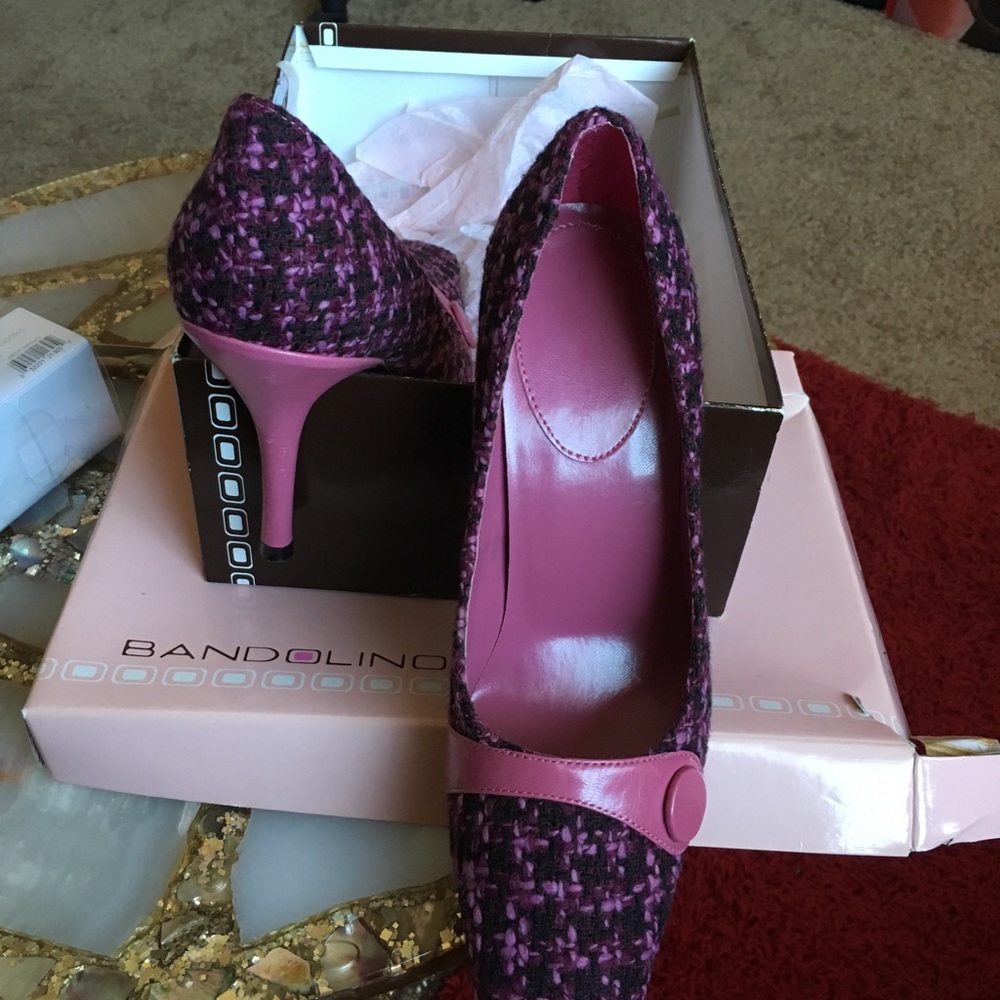 Classic Bandolino Shoes